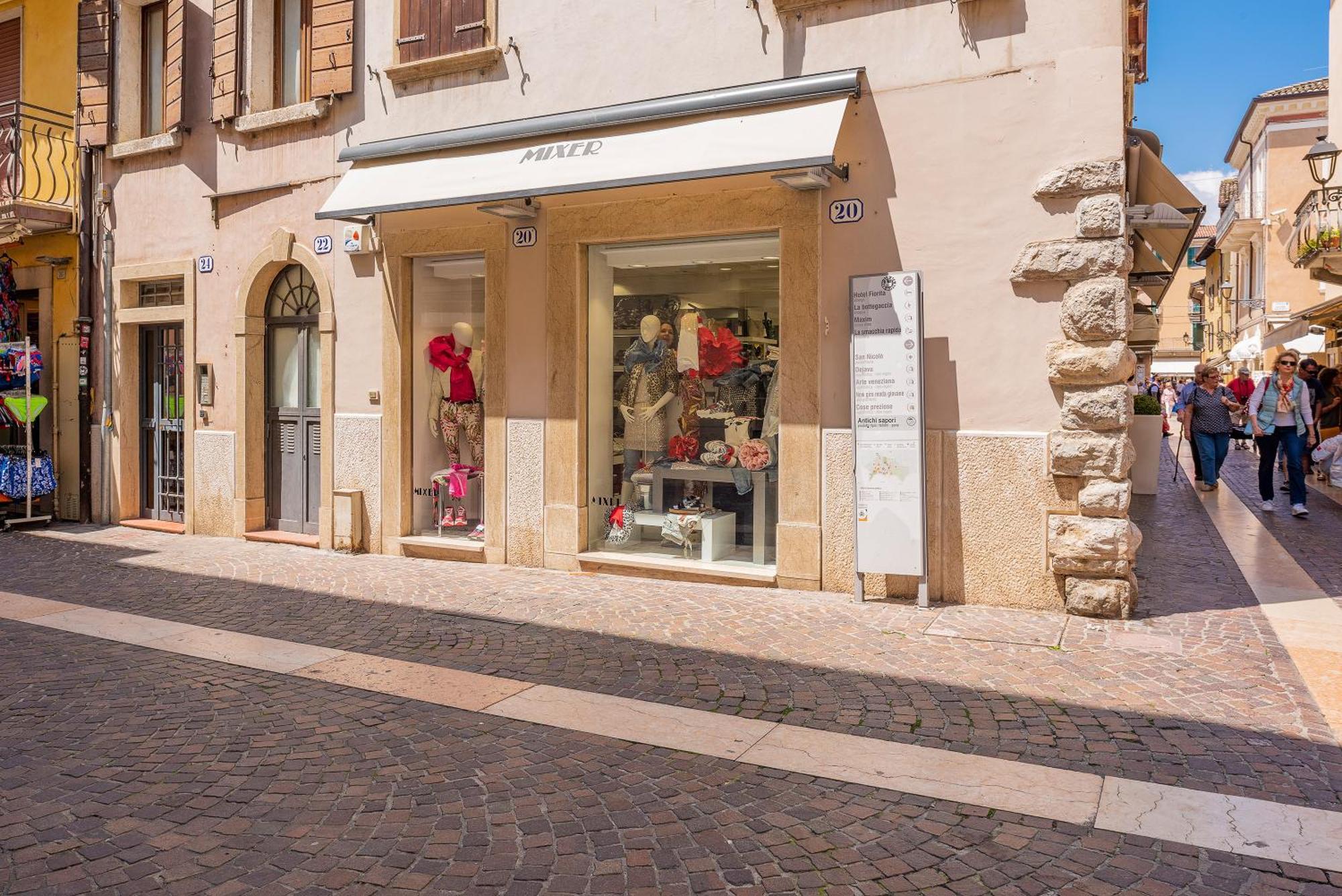 Ca'Dinora - Caesar Apartment Bardolino Exterior foto